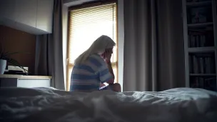 Kvinne som ikke får sove