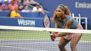 Serena Williams på tennisbanen i US Open 2013