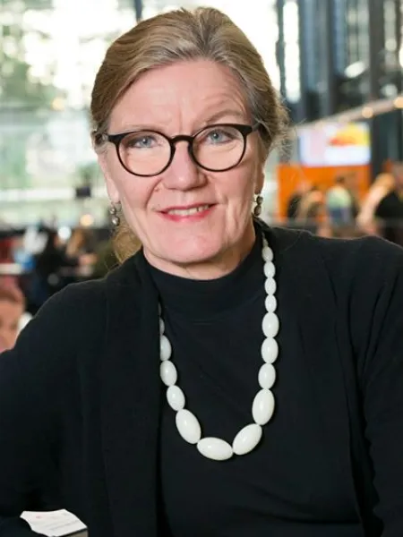 Elsa Mari Almås