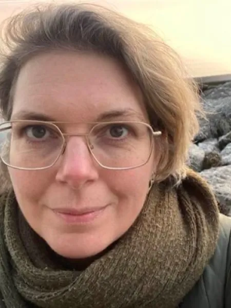 Portrettfoto av Stine Willum Adrian, professor ved UiT