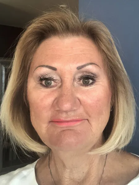 Portrettfoto av Eva Sommerseth jordmor og førsteamanuensis emerita ved Universitetet i Sørøst-Norge